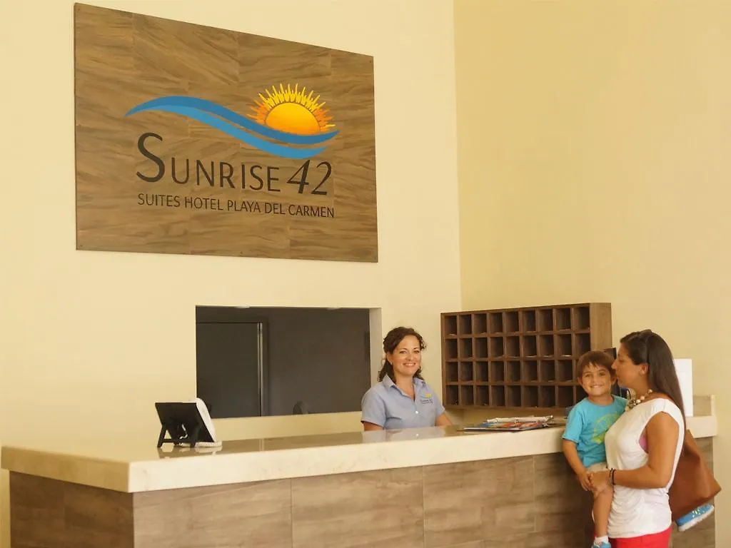 Sunrise 42 Suites Hotel Playa del Carmen