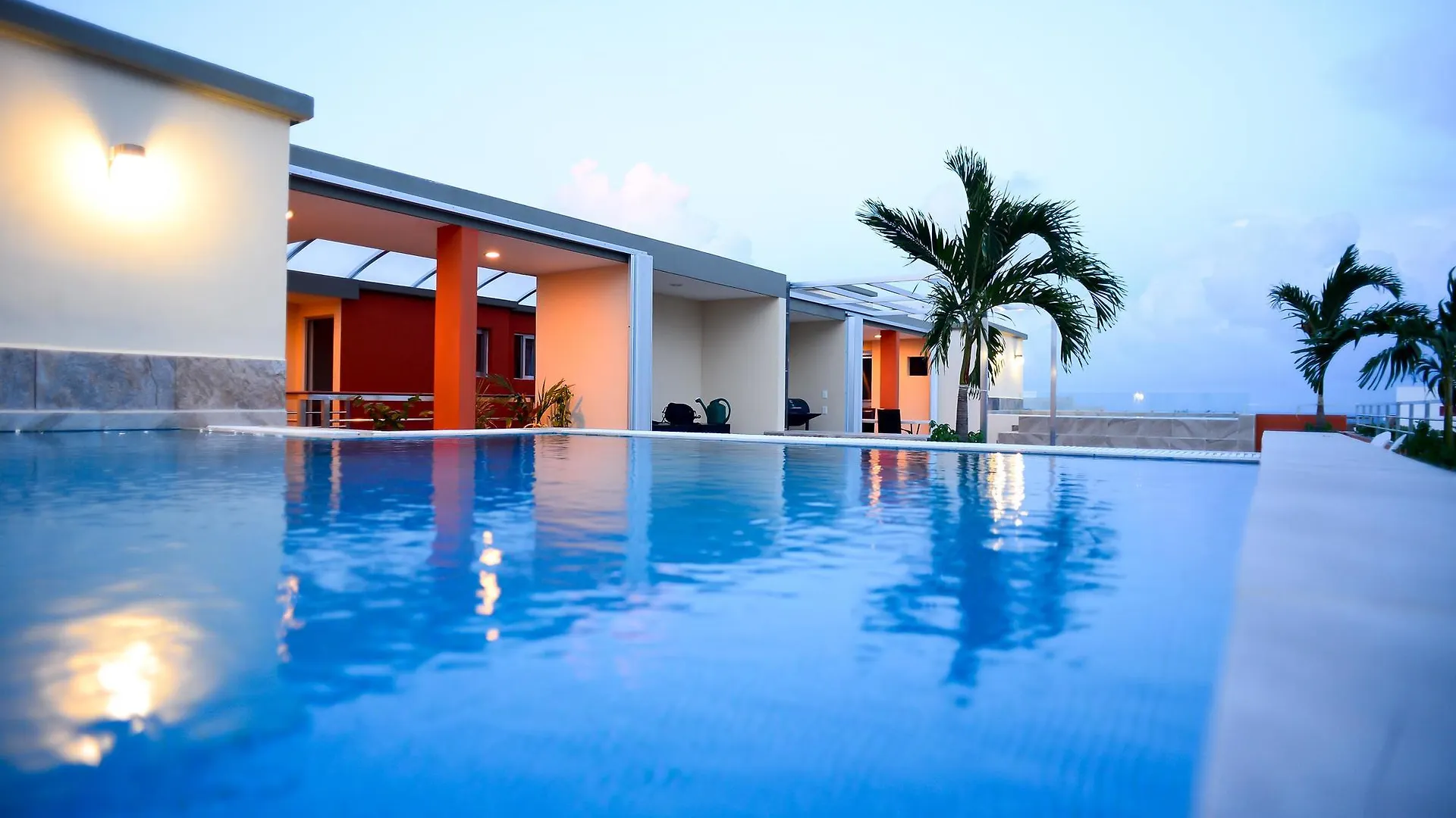 Sunrise 42 Suites Hotel Playa del Carmen
